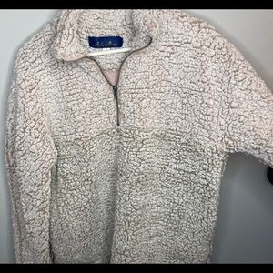 Two tone Sherpa pullover size L